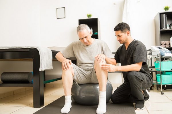Using Physiotherapy to Aid Older People